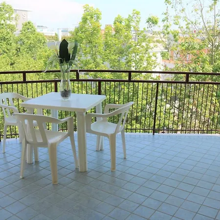 Apartament Delfino *